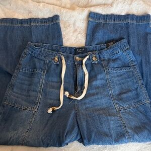 Blue Denim Wide-Leg Cropped Pants